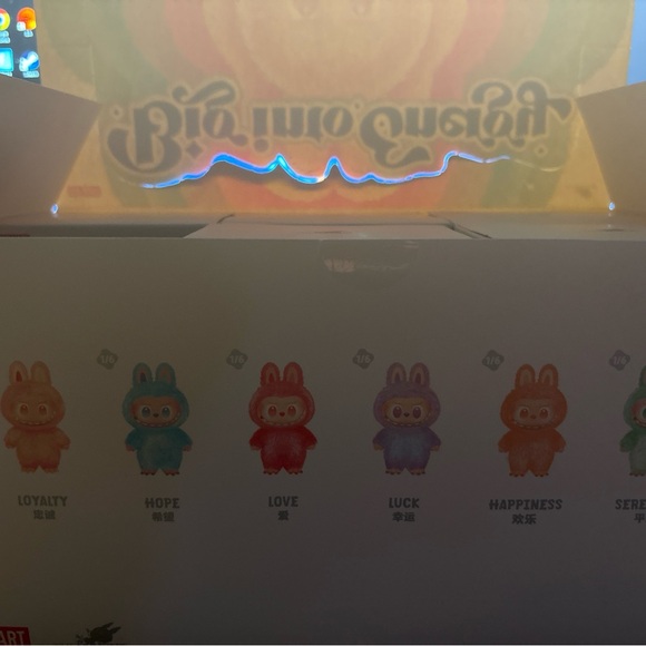 Labubu v3 - Picture 2 of 4